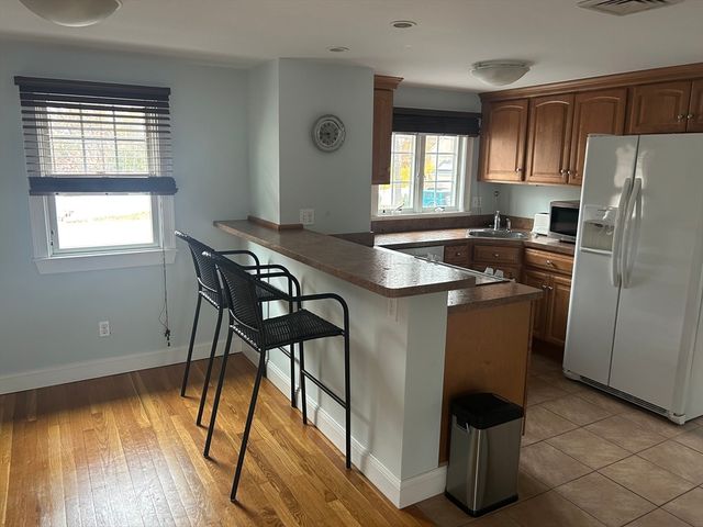 305 Shears St B, Wrentham, MA 02093