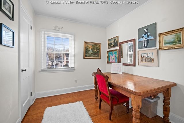 4106 Staunton Avenue Se, Charleston, WV 25304