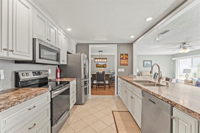 9130 34TH WAY N 6, Pinellas Park, FL 33782