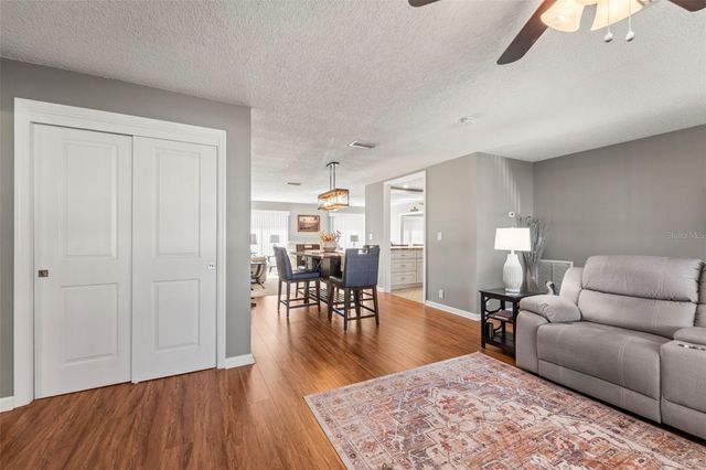 9130 34TH WAY N 6, Pinellas Park, FL 33782