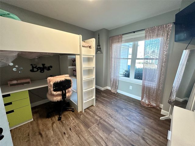 1609 S 12th Avenue E, Newton, IA 50208