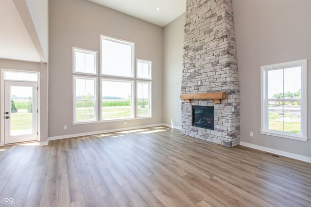 615 Firefly Court, Greenfield, IN 46140