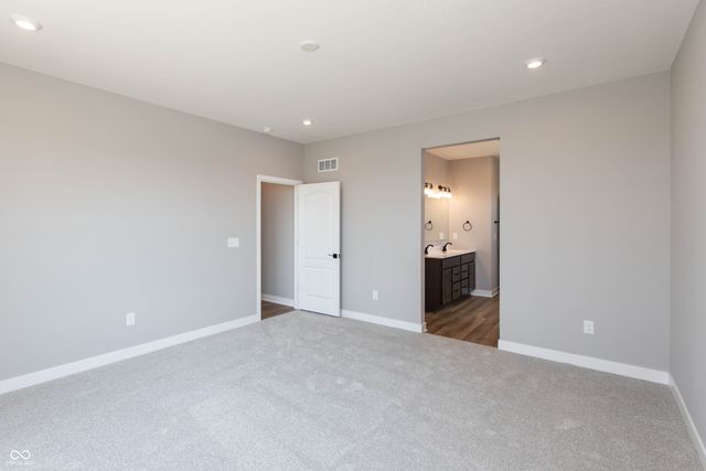 615 Firefly Court, Greenfield, IN 46140