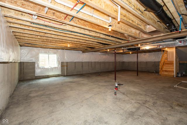 615 Firefly Court, Greenfield, IN 46140