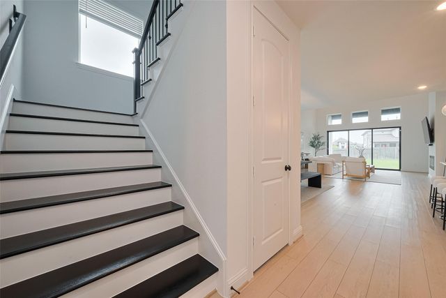 9603 Crescent Mill Drive, Missouri City, TX 77459