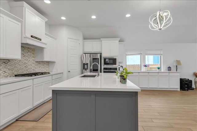 5844 Sean Paul LN, Georgetown, TX 78628