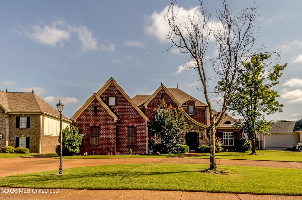 6606 Moondance Drive, Olive Branch, MS 38654