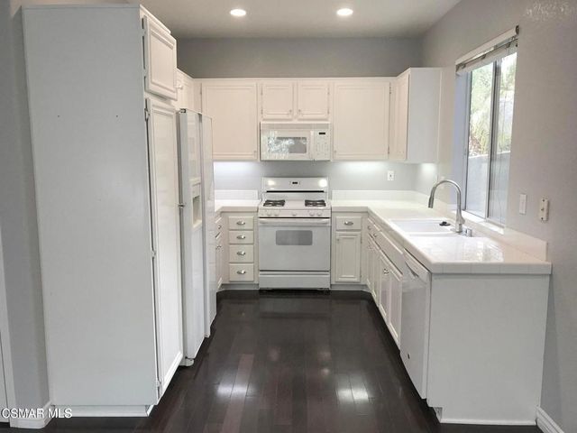 5569 Sienna Way, Westlake Village, CA 91362