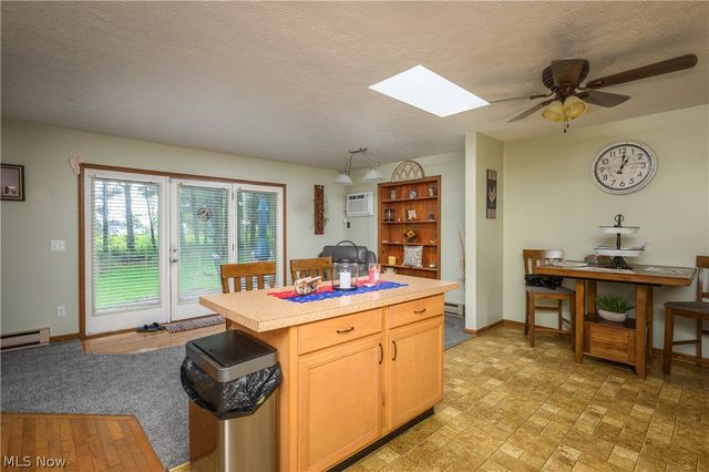 824-826 Reno Drive, Louisville, OH 44641