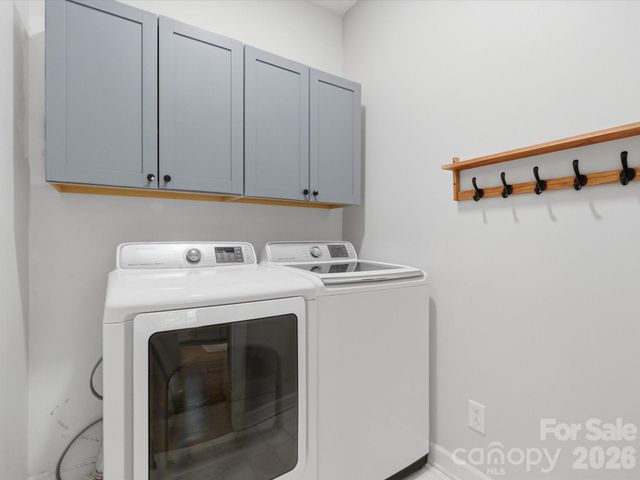12505 Abbotsbury Court, Charlotte, NC 28277