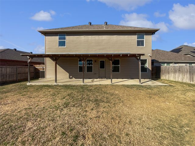 1375 Emily Court, Burleson, TX 76028