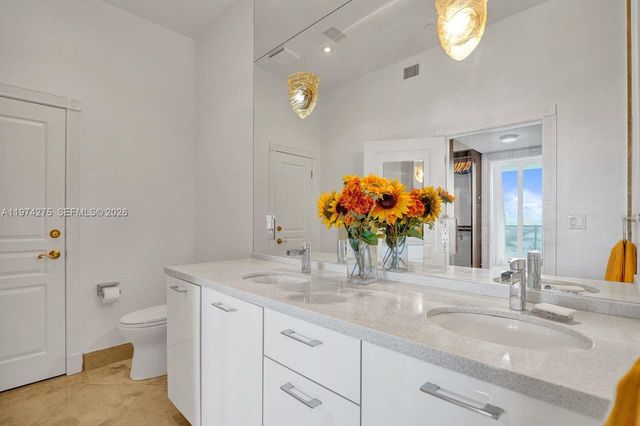 100 Lincoln Rd PH12, Miami Beach, FL 33139