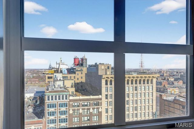 1501 Locust Street 1204, St Louis, MO 63103