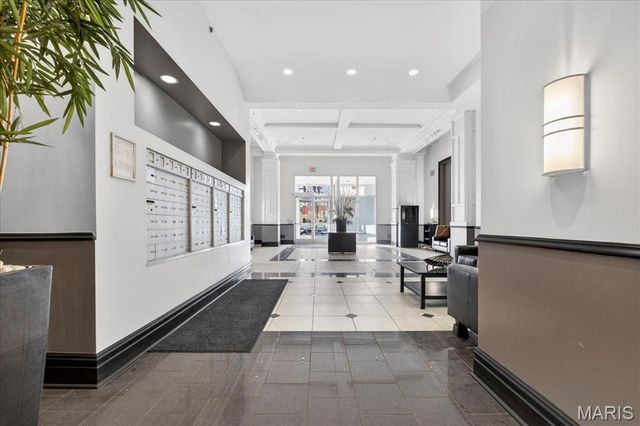 1501 Locust Street 1204, St Louis, MO 63103