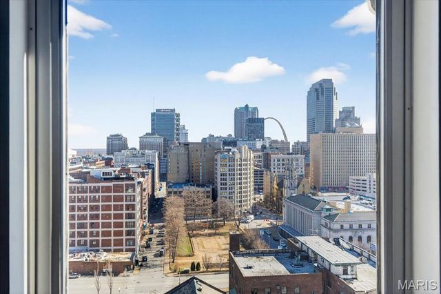 1501 Locust Street 1204, St Louis, MO 63103