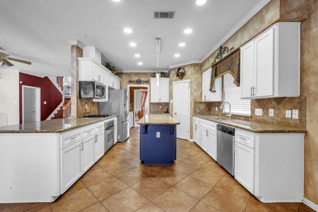 12902 Lake Mist Drive, Cypress, TX 77429