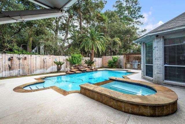 12902 Lake Mist Drive, Cypress, TX 77429