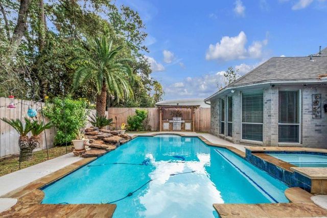 12902 Lake Mist Drive, Cypress, TX 77429