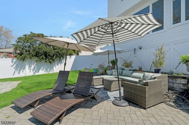 158 Carmita Ave, Rutherford Boro, NJ 07070