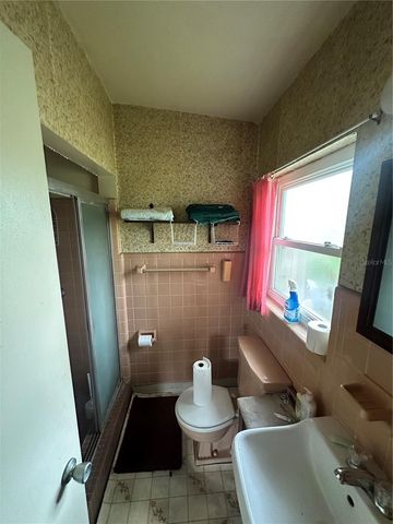 1111 BERWYN ROAD, Orlando, FL 32806