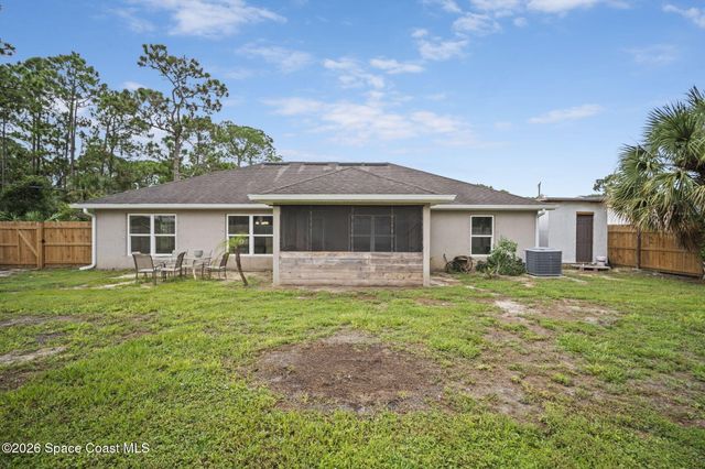 441 San Luis Street SW, Palm Bay, FL 32908