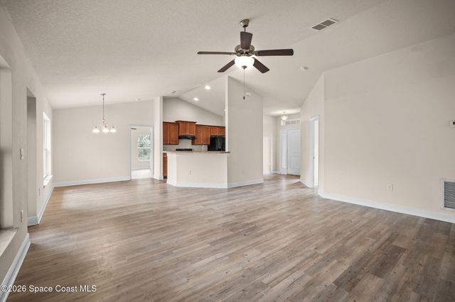 441 San Luis Street SW, Palm Bay, FL 32908
