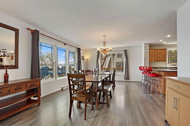 W4226 West End ROAD, Lake Geneva, WI 53147