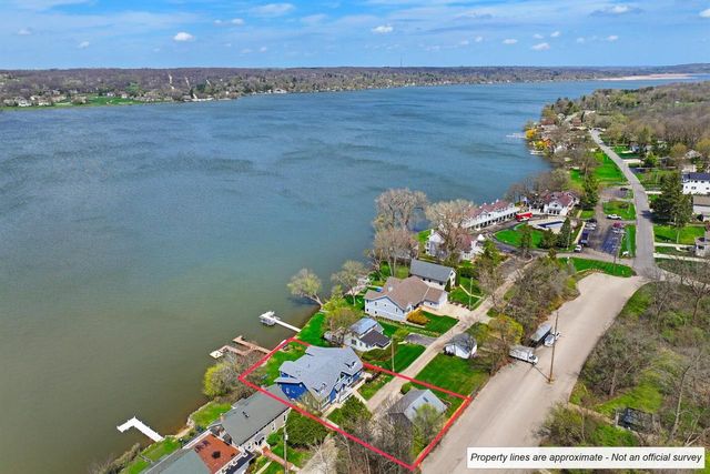 W4226 West End ROAD, Lake Geneva, WI 53147