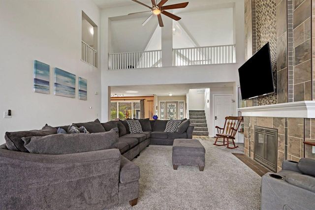 W4226 West End ROAD, Lake Geneva, WI 53147