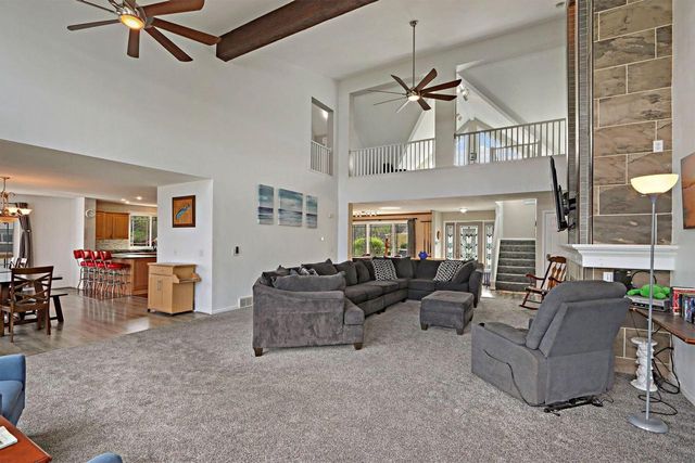W4226 West End ROAD, Lake Geneva, WI 53147