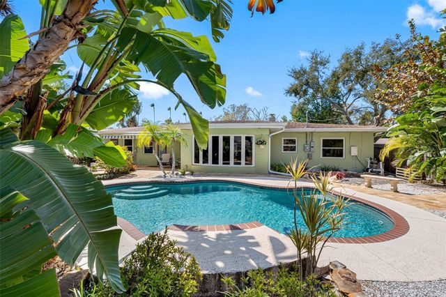 101 OSCEOLA ROAD, Belleair, FL 33756