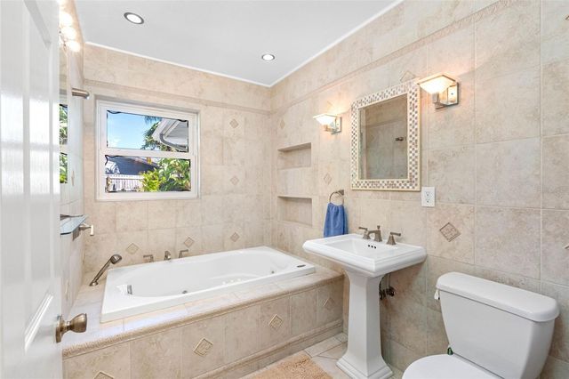 101 OSCEOLA ROAD, Belleair, FL 33756