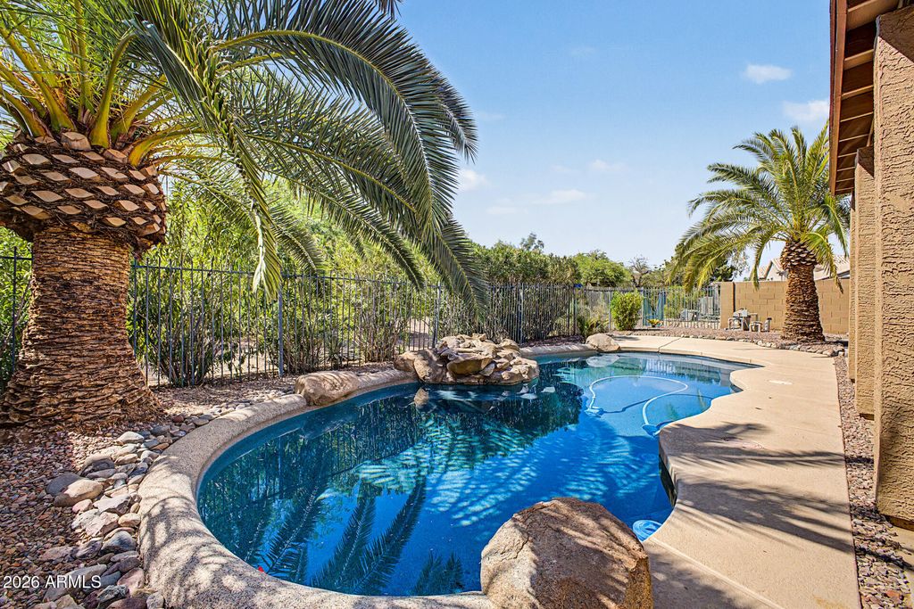 1272 N JACKSON Street, Gilbert, AZ 85233 — photo 2