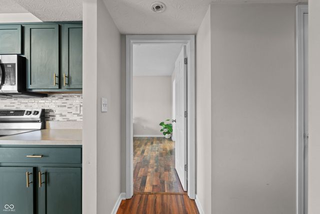 7464 Jenison Drive, Indianapolis, IN 46217