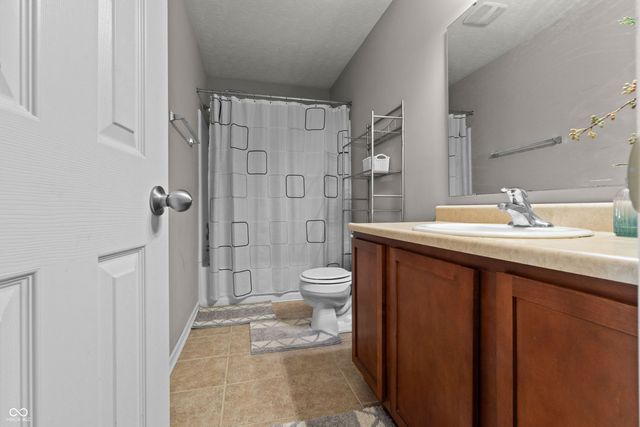 7464 Jenison Drive, Indianapolis, IN 46217