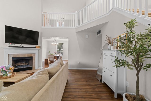 7464 Jenison Drive, Indianapolis, IN 46217