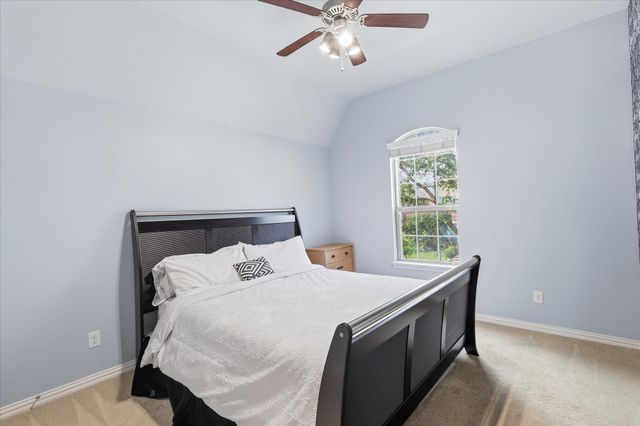 2427 Lismore Lane, Irving, TX 75063