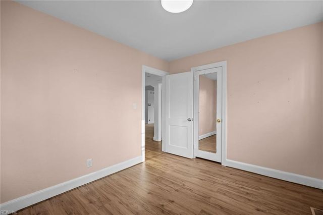 525 Virginian DR, Norfolk, VA 23505