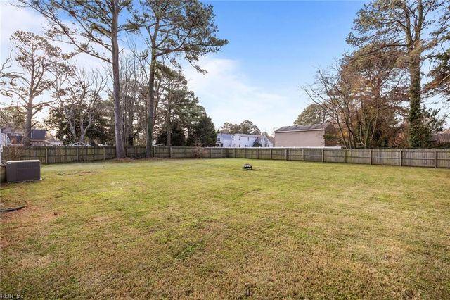 525 Virginian DR, Norfolk, VA 23505