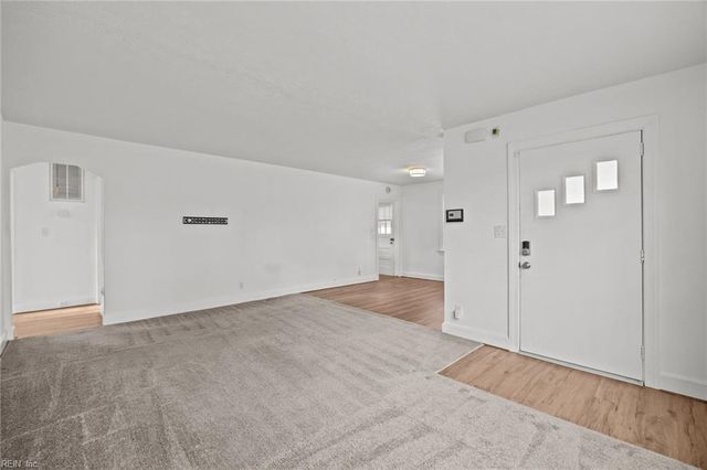 525 Virginian DR, Norfolk, VA 23505