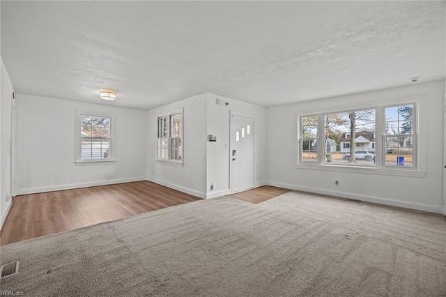 525 Virginian DR, Norfolk, VA 23505