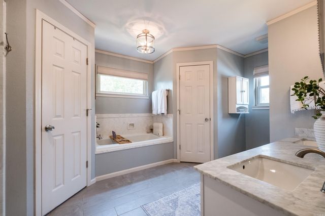 56 Springridge Drive, Little Rock, AR 72211