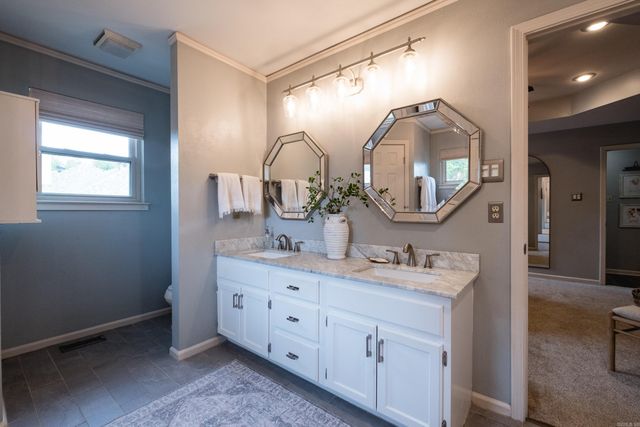 56 Springridge Drive, Little Rock, AR 72211