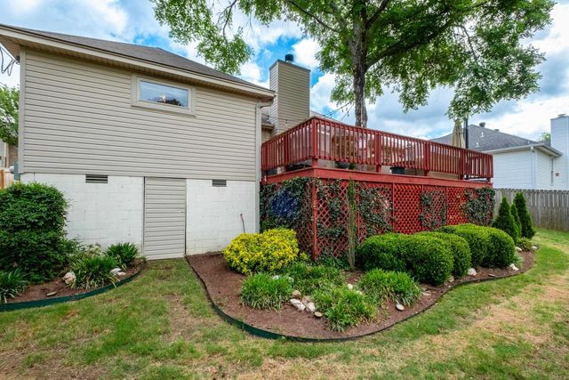 56 Springridge Drive, Little Rock, AR 72211