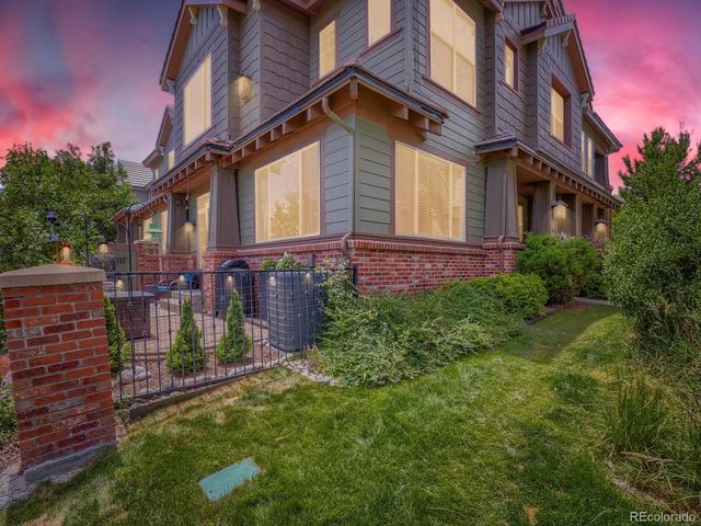 10134 Bluffmont Ln, Lone Tree, CO 80124