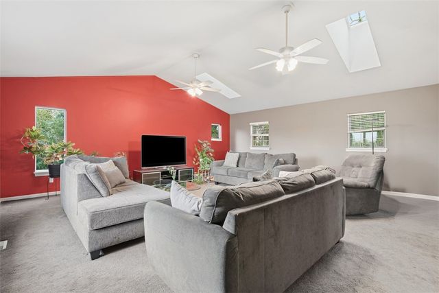 126 Leon Road, Green Tree, PA 15220