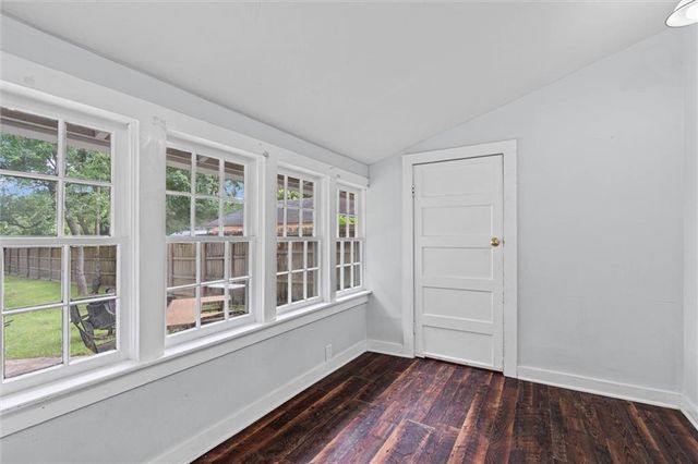 1150 Old Shell Road, Mobile, AL 36604