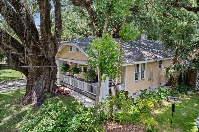 1150 Old Shell Road, Mobile, AL 36604