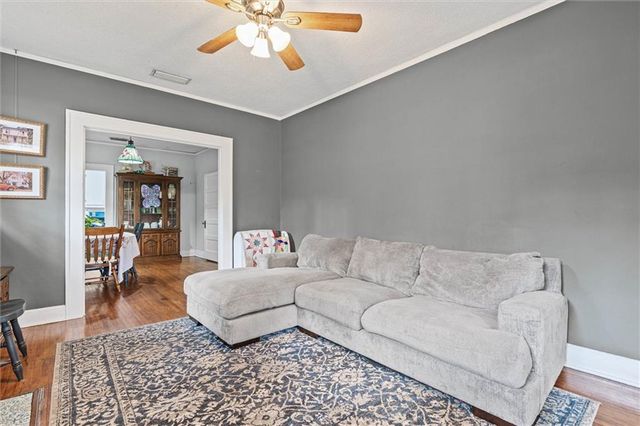 1150 Old Shell Road, Mobile, AL 36604