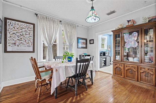 1150 Old Shell Road, Mobile, AL 36604